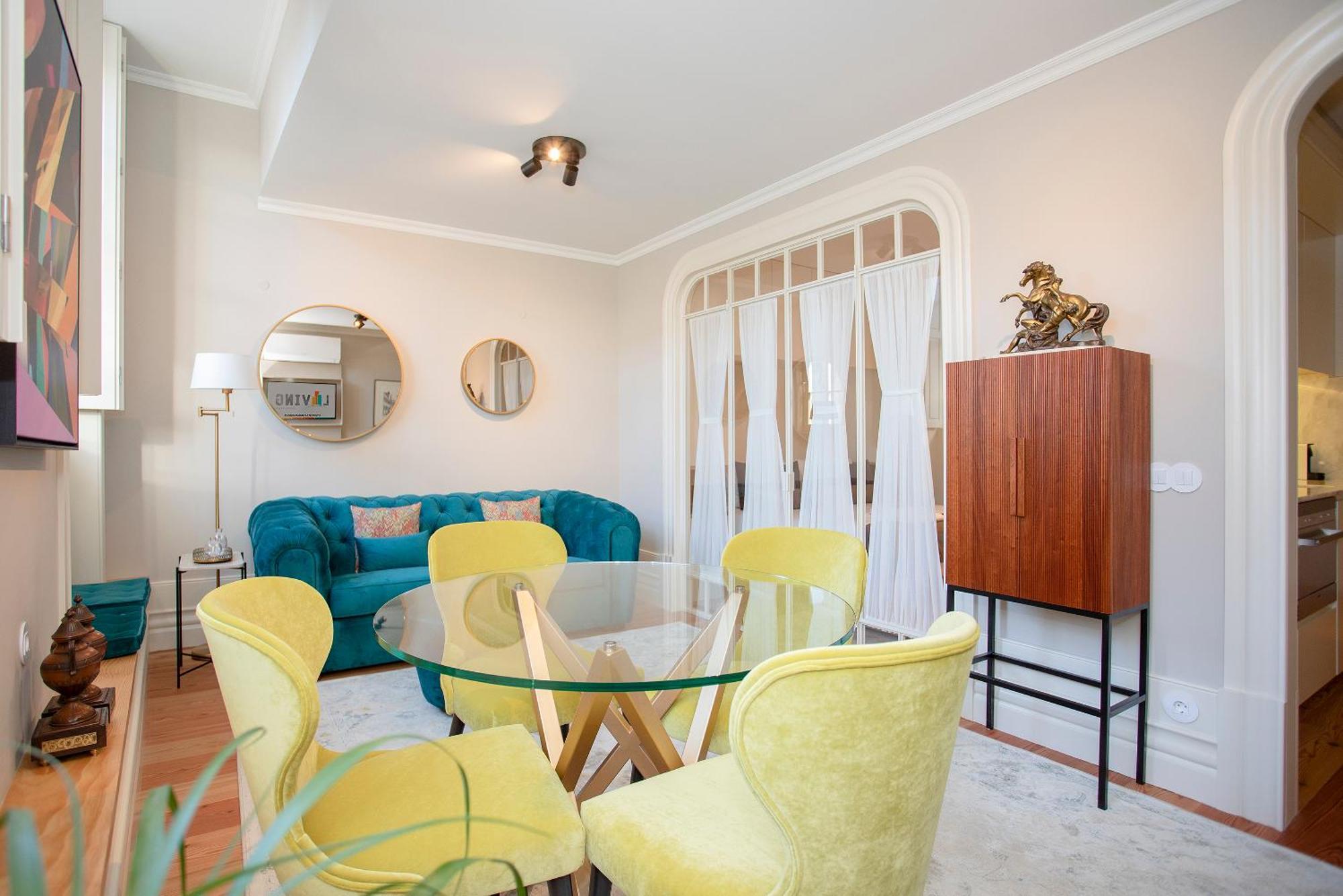 Liiiving In Porto - Cedofeita Charming Apartment Buitenkant foto